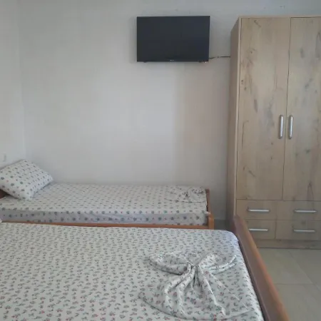 Star View Apartment Himare