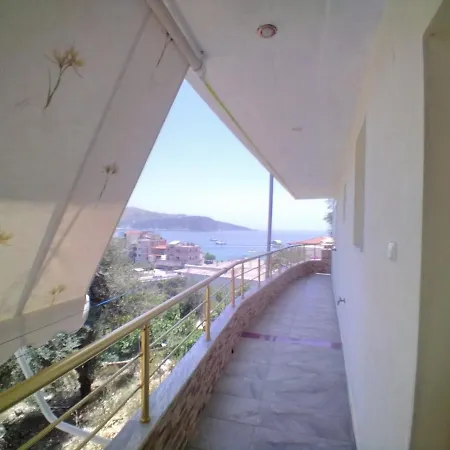 Apartment Star View Himare