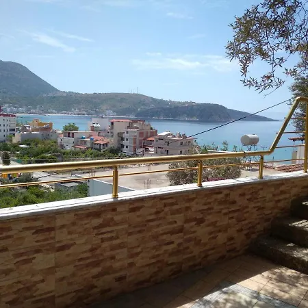Apartment Star View Himare
